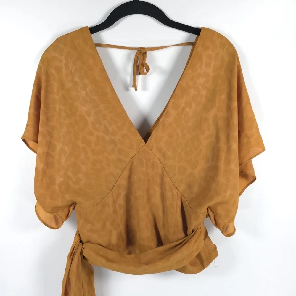 NWT‎ ANTHROPOLOGIE Current Air Tie Wrap V Neck Open Back Leopard Print Top SMALL